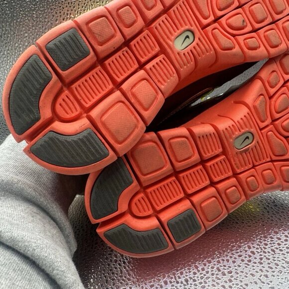 NIKE FREE 5.0 DB (GS) JAKE WOLF GREY-CRIMSON SZ 5.5Y-WOMENS SZ 7 - Picture 11 of 11